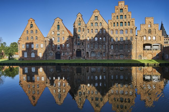 Lübeck Day Trip From Hamburg By Train With Private Guide And Lunch - Good To Know