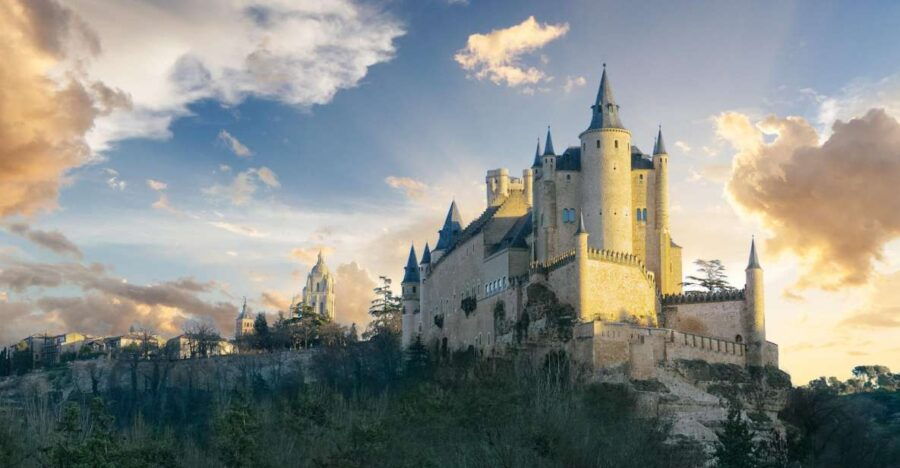 Madrid: Segovia & Avila Day Trip With Optional Entry Tickets
