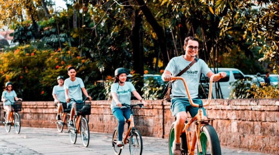 Manila: Guided Sunset Bamboo Bike Tour in Intramuros - Good To Know
