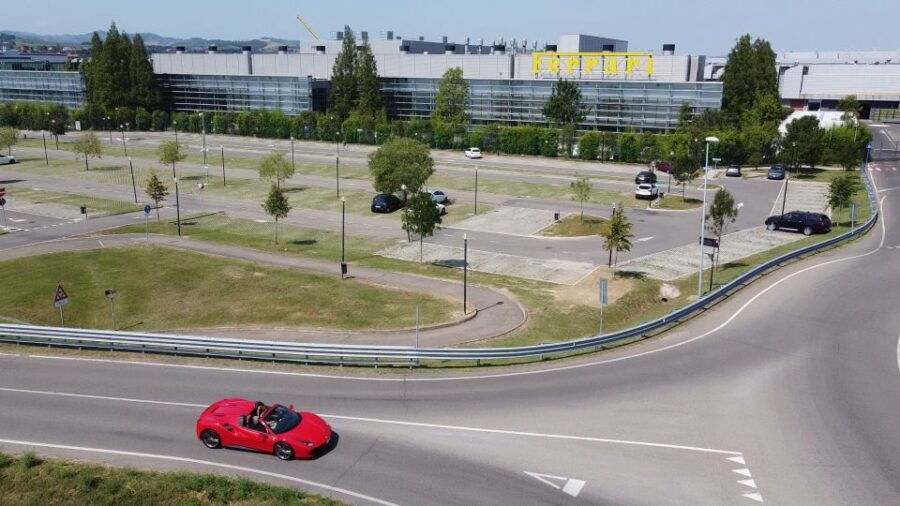 Maranello: Test Drive Ferrari 488 Spider - Good To Know