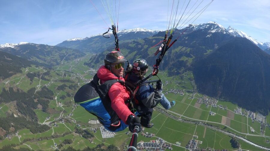 Mayrhofen: Paragliding Megaflight - Good To Know