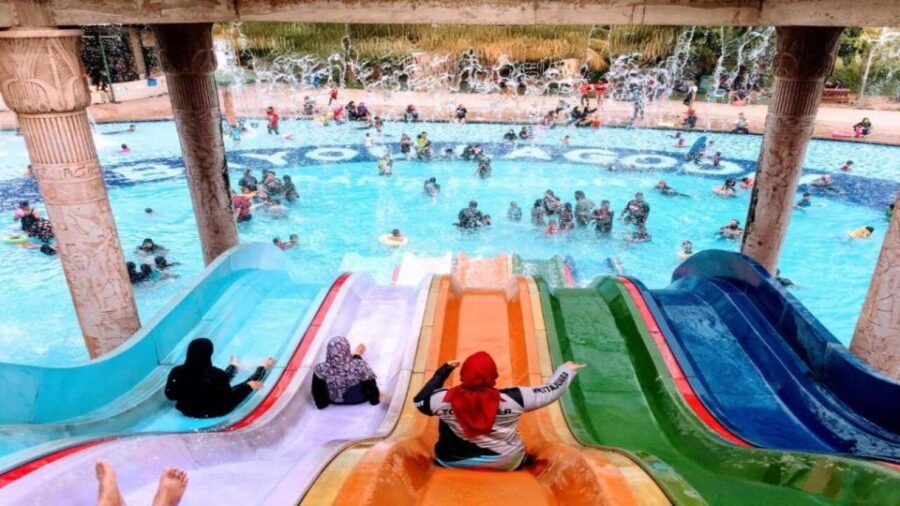 Melaka: Bayou Lagoon Waterpark Admission Ticket