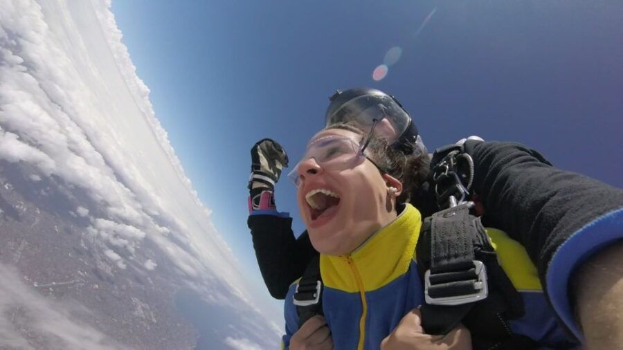 Melbourne: St. Kilda Beach Skydive