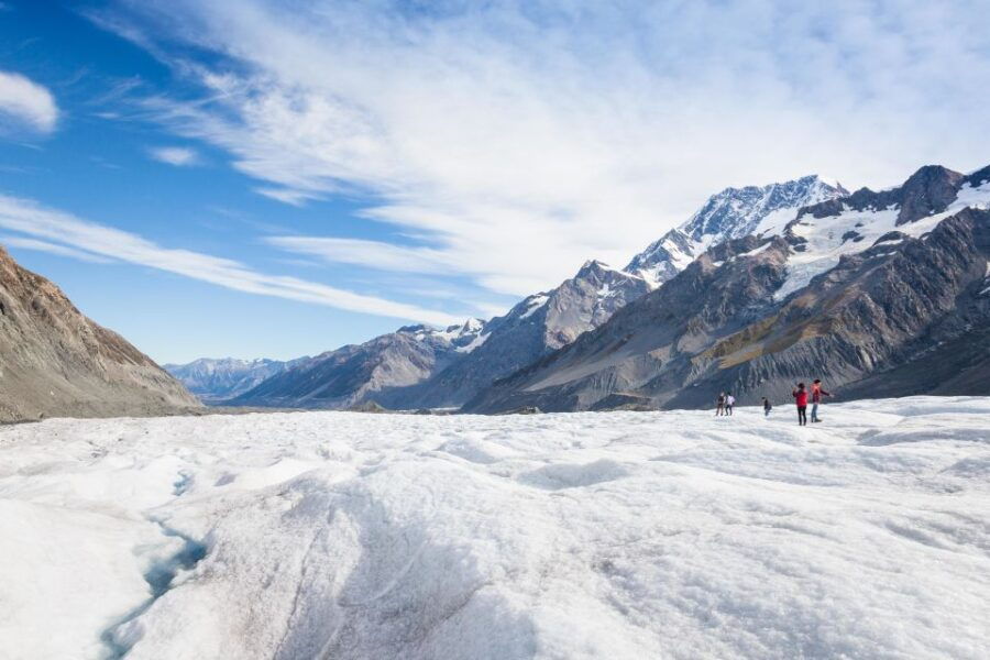 Mount Cook: 3 Hour Heli Hike to the Tasman Glacier