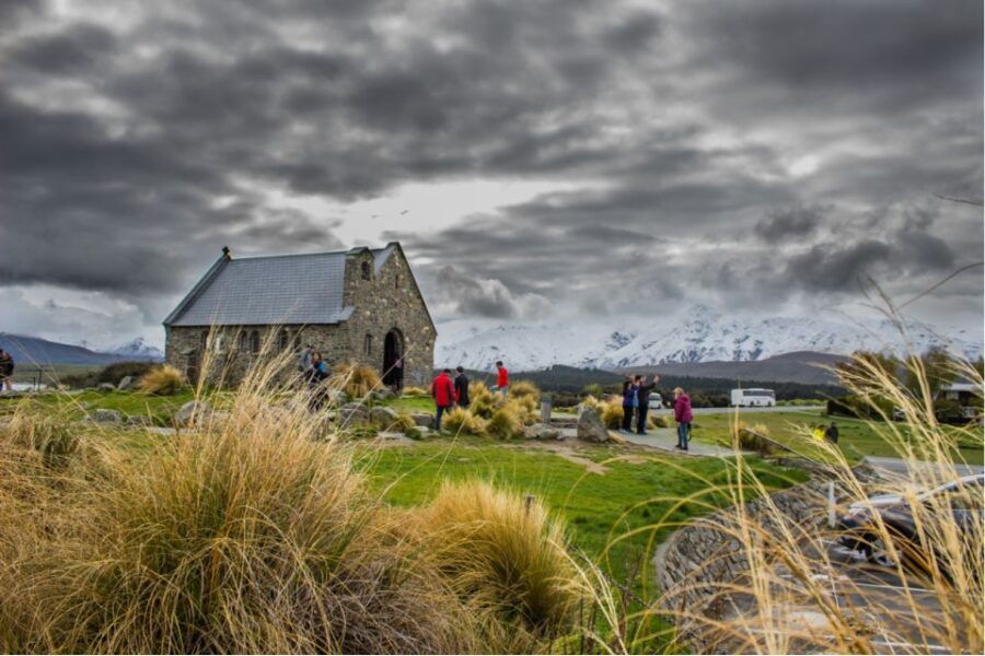Mount Cook Full-Day Tour: Queenstown to Christchurch - Good To Know