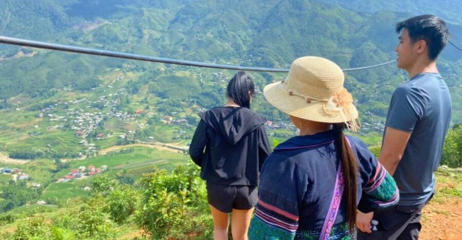 Mountain Views And Villages Trek