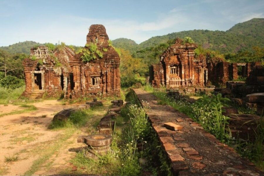 My Son Sunset Tour With Banh My & River Cruise Luxury Group - Good To Know