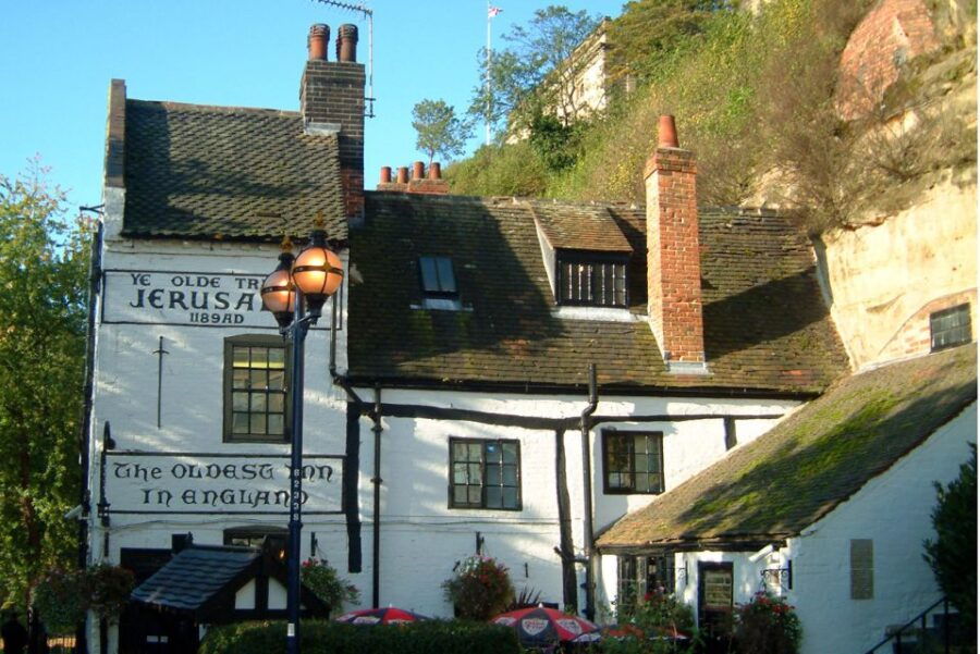 Nottingham: Quirky Self-Guided Smartphone Heritage Walks - Good To Know