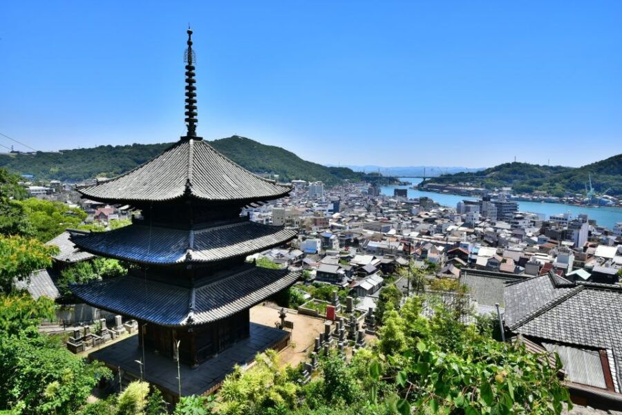 Onomichi: Private Walking Tour With Local Guide - Tour Highlights