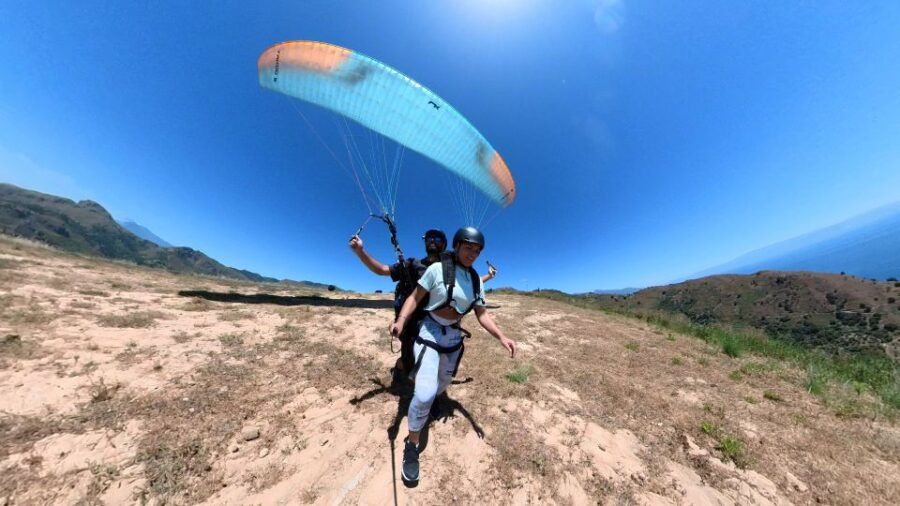 Paragliding Tandem Taormina Video/Photo and GoPro Acrobatics