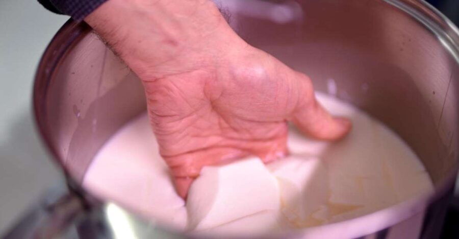 Paris: Cheesemaking Workshop - Good To Know