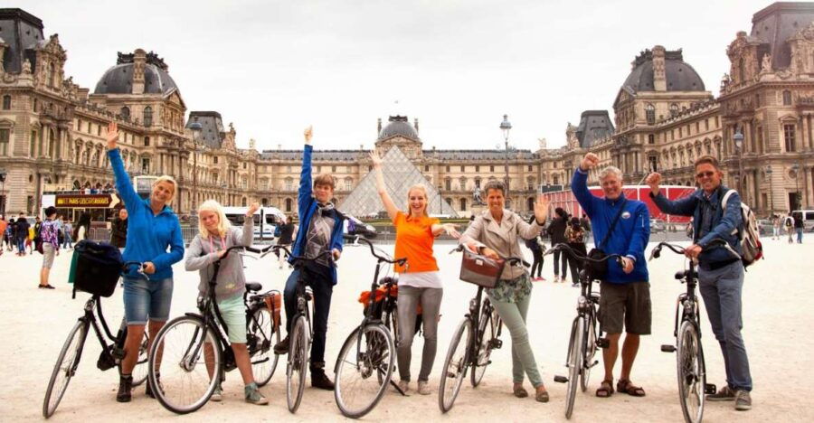 Paris: Highlights 3-Hour Bike Tour