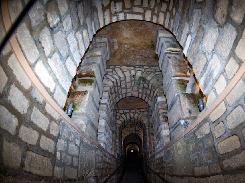 Paris: Skip-The-Line Catacombs Tour With Restricted Areas - Good To Know