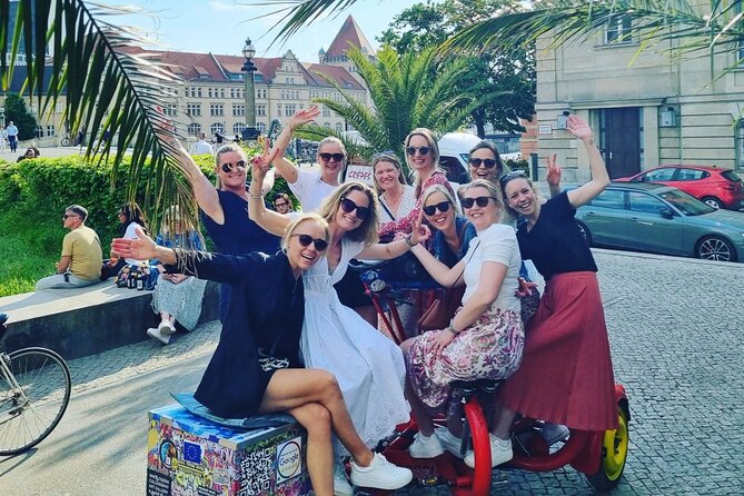 Party Bike & Beer Bike Sightseeing Berlin - Incl. Pick-Up - Max. 12 People - Quick Takeaways