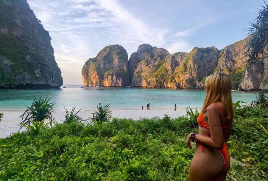 Phi Phi: Avoid The Crowds Speedboat to Maya Bay at Sunrise