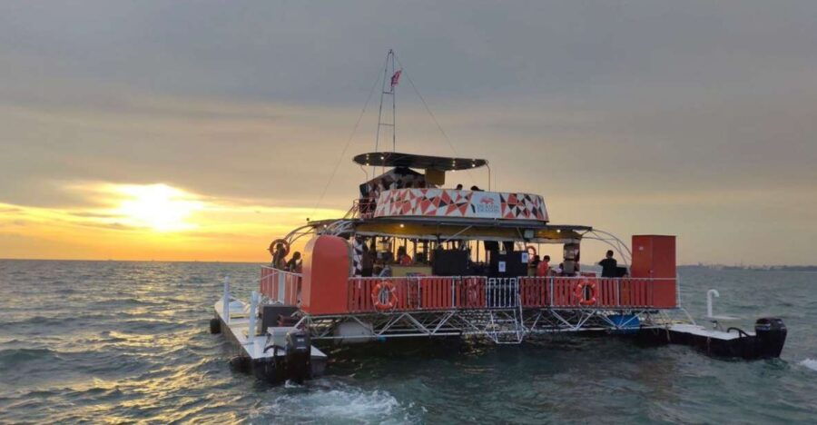 Port Dickson: Dragon Sunset Cruise With Salt Water Jacuzzi