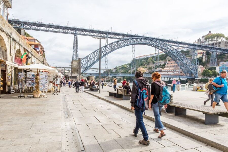 Porto: 3-Hour Guided City Highlights Walking Tour - Good To Know