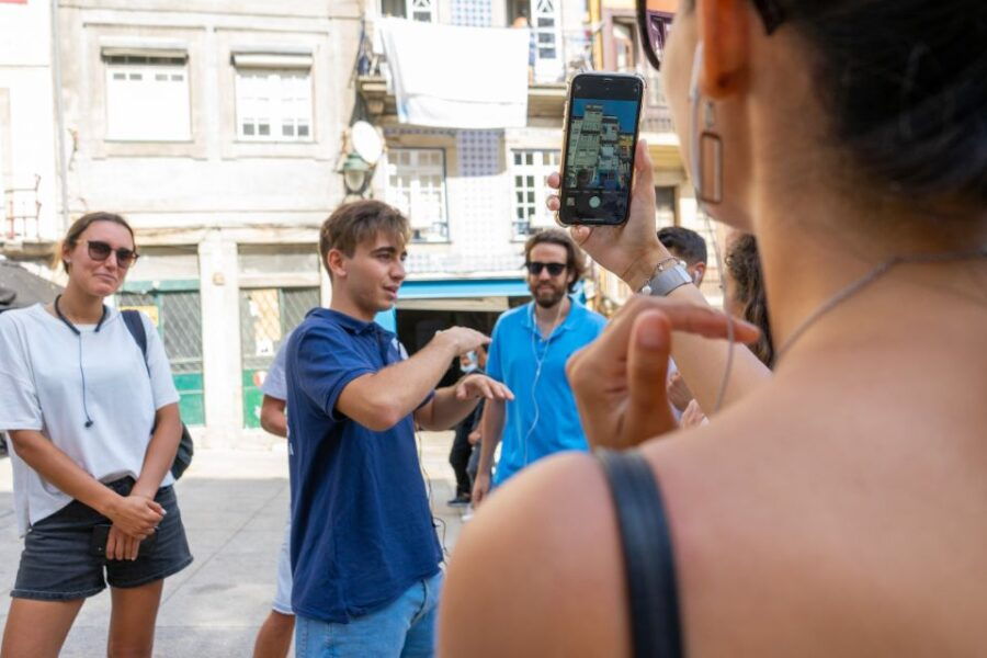 Porto: Old Town and City Highlights Walking Tour