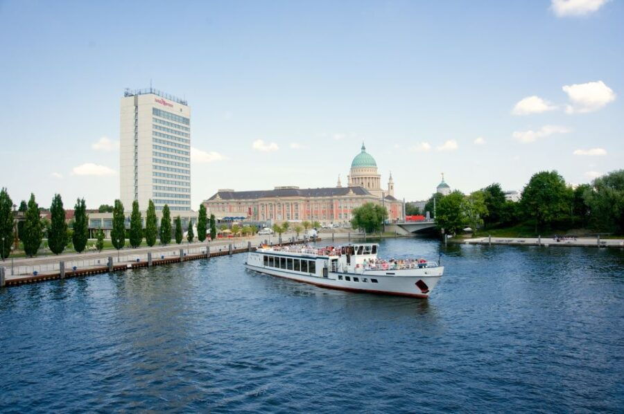 Potsdam: Palace Tour by Boat - Good To Know