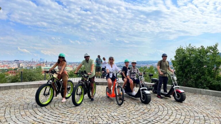 Prague: Electric Trike Viewpoints Tour With a Guide