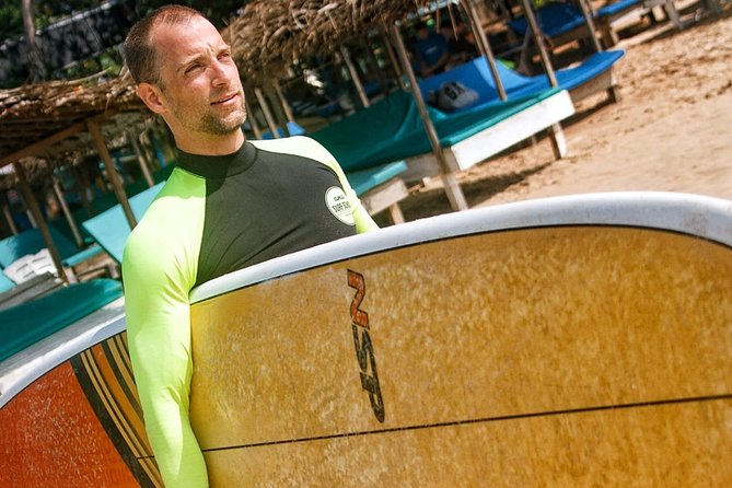Private Galle Surfing Lesson for Intermediates in Weligama