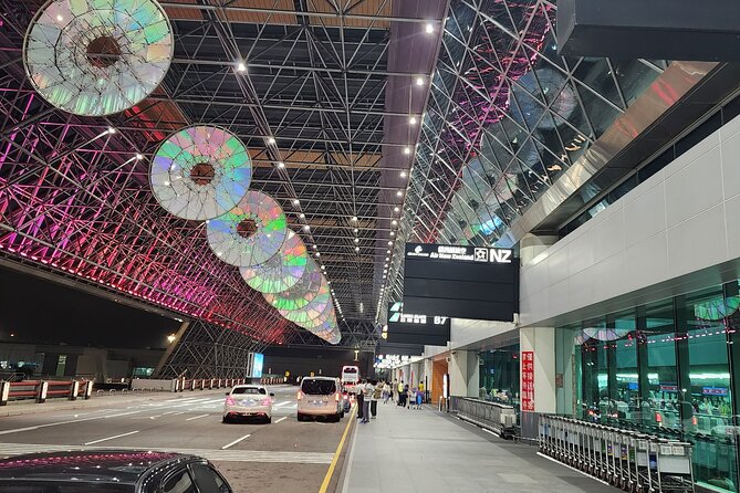 Private Transfer From Taoyuan Airport Taiwan to Taipei