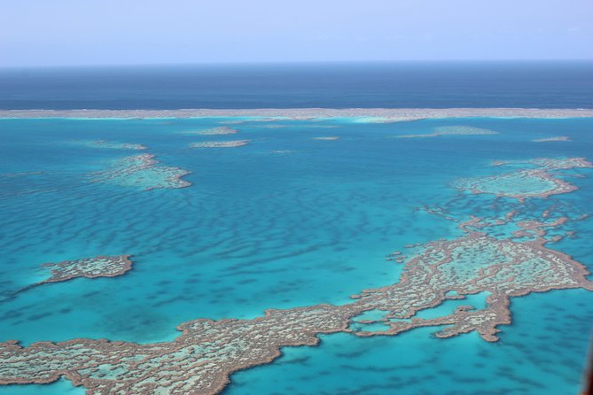 Reef & Island Scenic Flight – GBR, Hill Inlet & Whitsundays