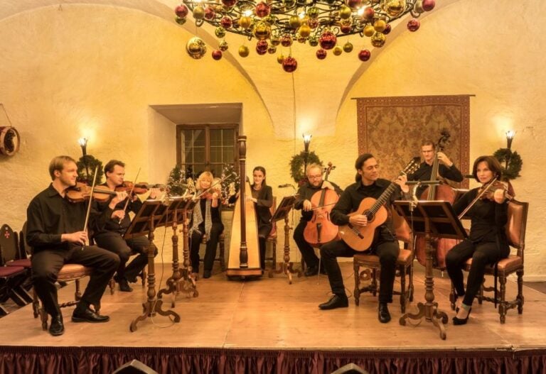 Salzburg: Christmas Advent Concert With Dinner