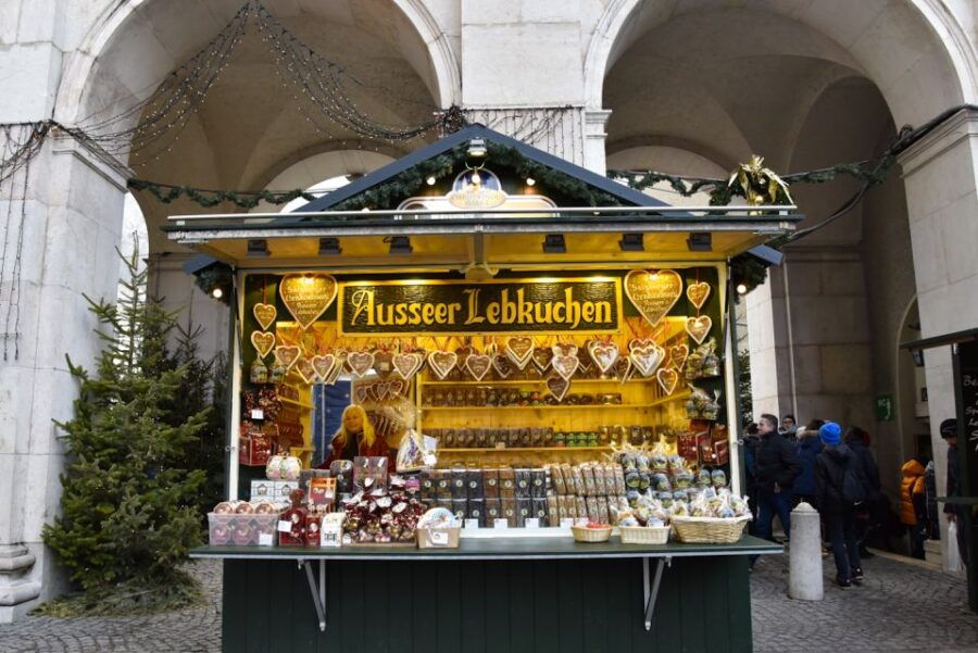 Salzburg: Christmas Market and History Walking Tour - Good To Know