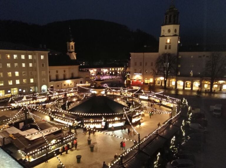 Salzburg City & Christmas Markets Tour With Mulled Wine