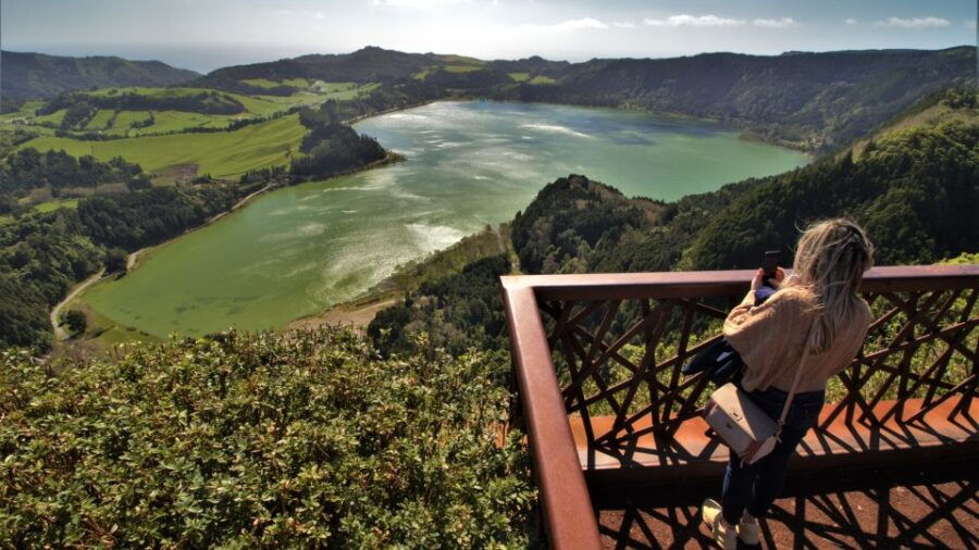 São Miguel East: Passeio De Van De Um Dia Inteiro Com Almoço