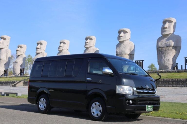 Sapporo: Private Transfer From/To CST Airport