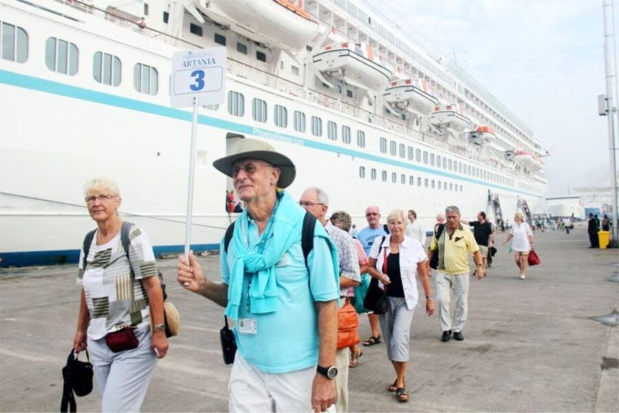 Semarang: Private City Highlights Shore Excursion With Guide - Good To Know