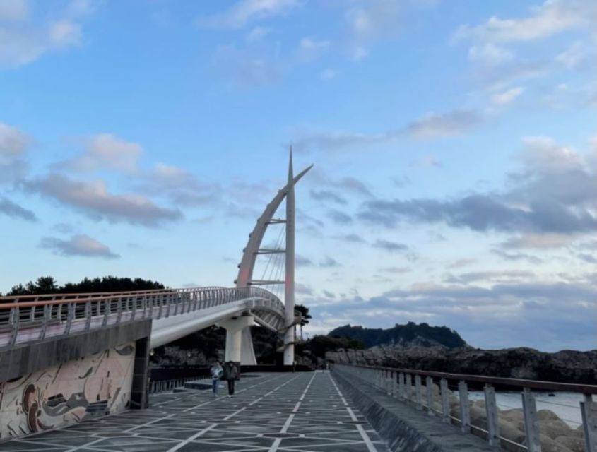 Seogwipo City(In Jeju Island) Walking Tours With Sunset