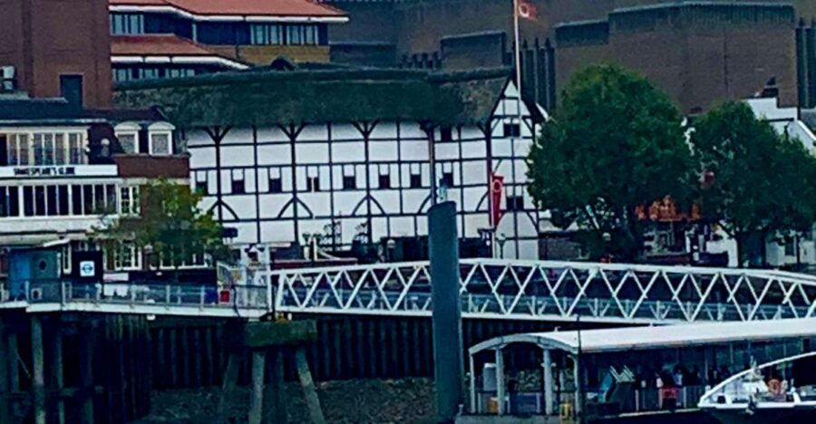 Shakespeare & Shoreditch Promenade Visual, Theatrical Treat - Good To Know