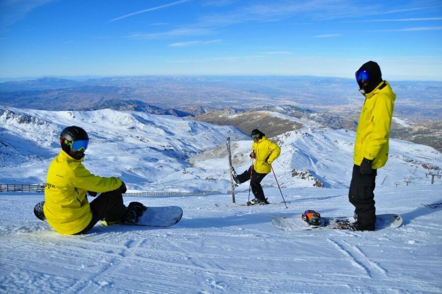 Sierra Nevada: Ski or Snowboard Lesson With Instructor - Good To Know