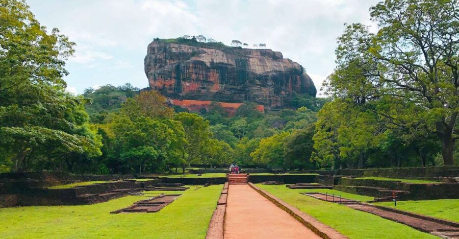 Sigiriya Lion Rock & Evening Safari Full Day Privet Tour - Good To Know