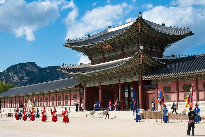 Small Group Royal Palace and Seoul City Tour W/ Lunch & Hotel P/U Key Takeaways