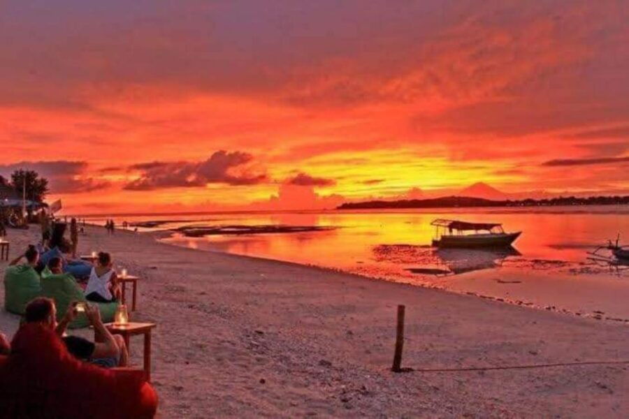 South Bali Sunset: Uluwatu Temple & Jimbaran Seafood Dinner - Good To Know