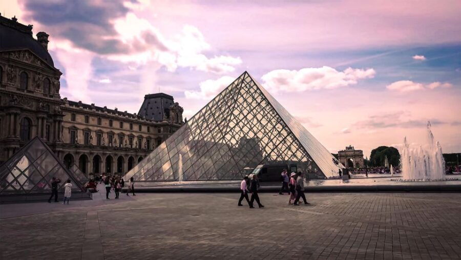 The Ultimate Louvre Experience (Options: Breakfast & Cruise - Good To Know
