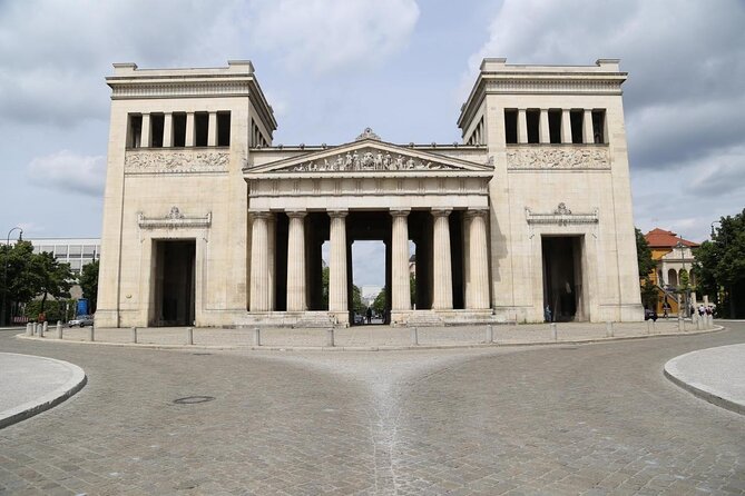 Third Reich Walking Tour: Historic Facts and Sites in Munich