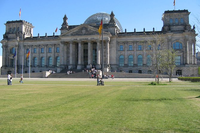 Tours & Sightseeing in English of Berlin, Potsdam and Sachsenhausen - Quick Takeaways