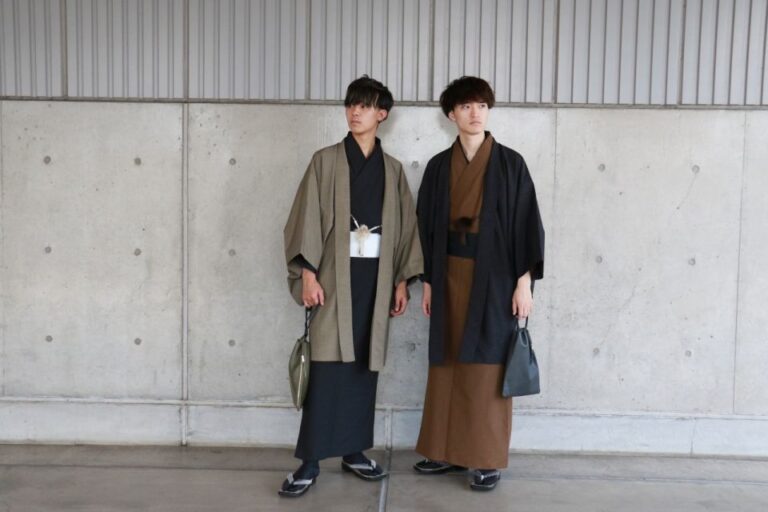 Traditional Kimono Rental Experience in Kanazawa