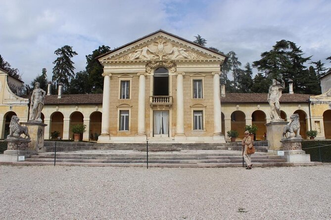 Veneto Hill Towns, Vineyard, Palladian Villa Tour From Venice