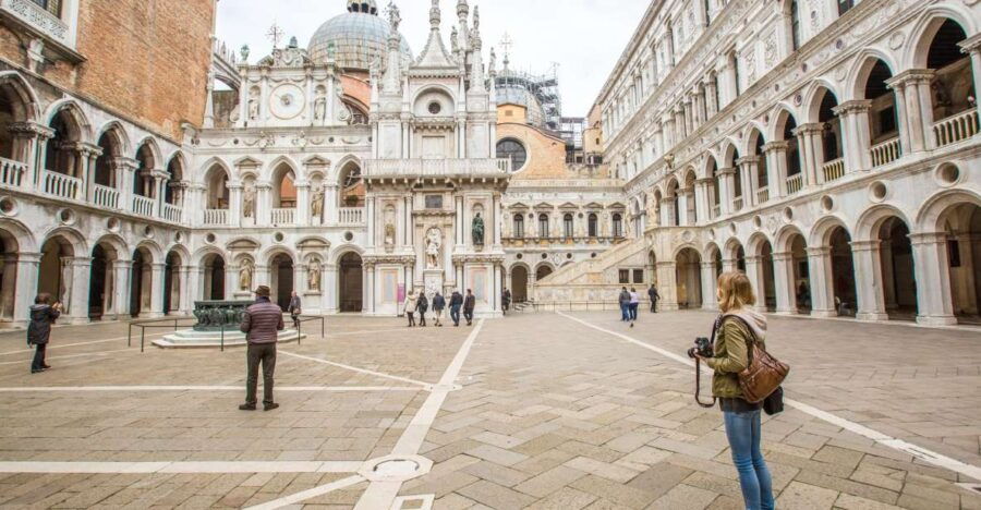 Venice: Doge's Palace Skip-The-Line Tour With Prisons - Good To Know