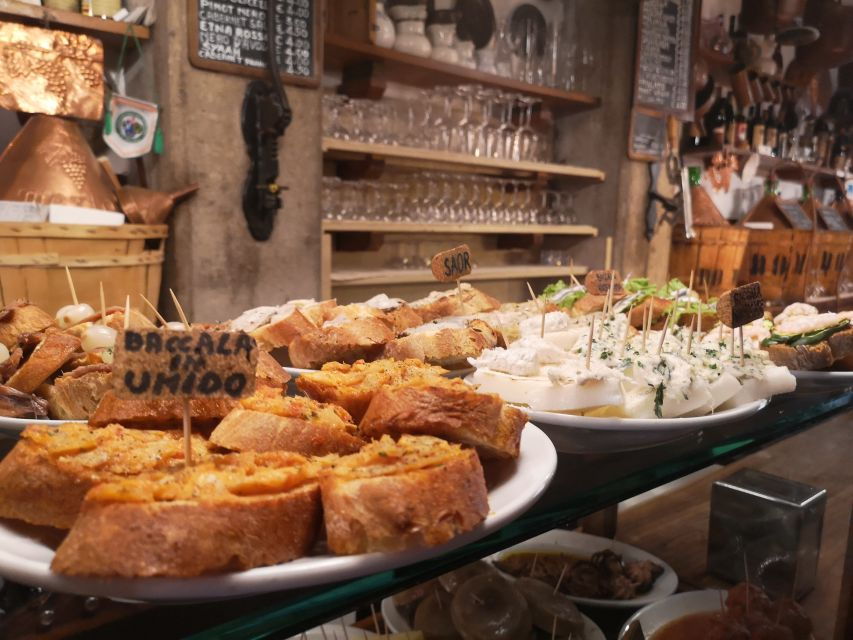 Venice: Guided Ghetto Tour by Night, Food Tastings & Spritz - Good To Know