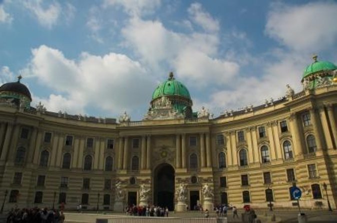 Vienna at First Glance a Private Walking Tour for First Time Visitors
