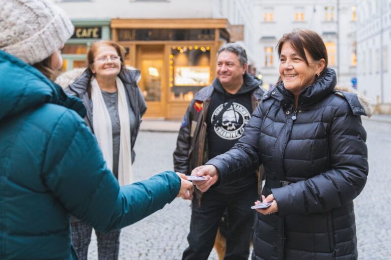 Vienna: Educational Walk Exploring Homelessness