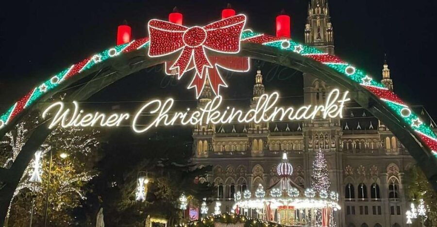 Vienna: Old Town Walking Tour With Christmas Market Visit - Good To Know
