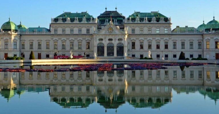 Vienna: Self-Guided Tour of Over 15 Sights